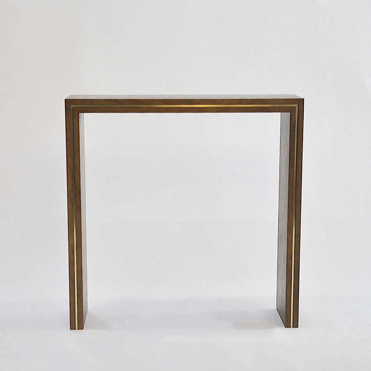 Консоль Brick Консоль Brick